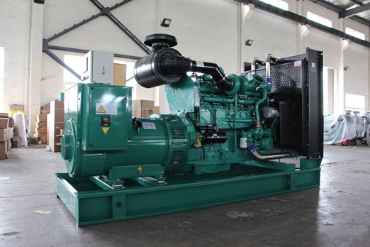 新昌320kw康明斯柴油发电车出租组图片 新昌320kw康明斯柴油发电车出租组图片